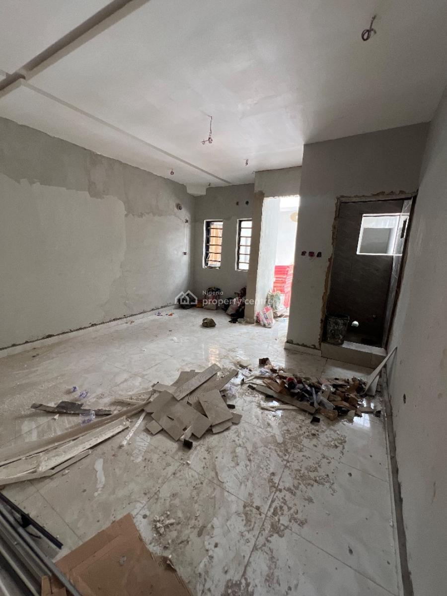 Lovely Built 1 Bedroom Apartment Lease in a Good Location, Obanikoro, Shomolu, Lagos, Mini Flat (room and Parlour) for Sale