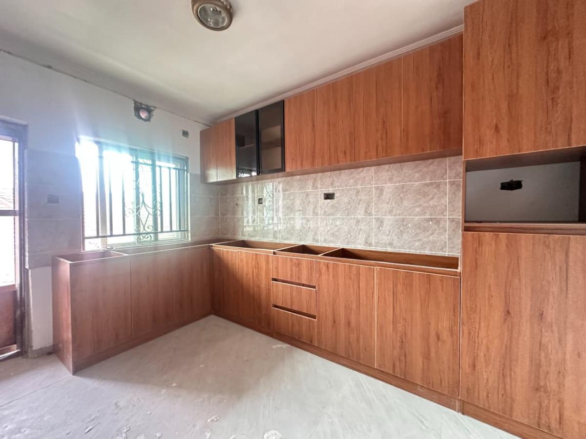 Spacious 3 Bedroom Apartment (first Floor), Lekki Phase 1, Lekki, Lagos, Flat / Apartment for Rent