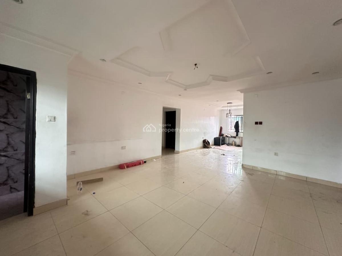 Spacious 3 Bedroom Apartment (first Floor), Lekki Phase 1, Lekki, Lagos, Flat / Apartment for Rent