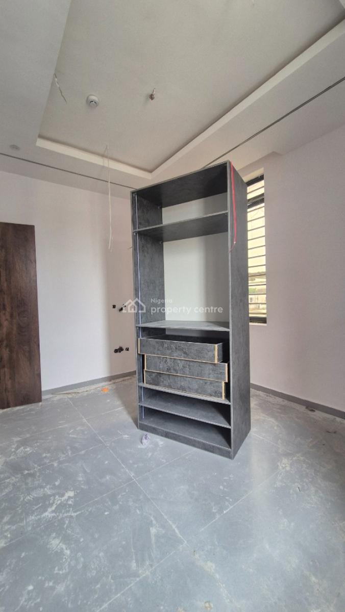 Luxury 3-bedroom Apartment with a Room Bq, Off Sesagbon Strset Gra Ikeja, Ikeja Gra, Ikeja, Lagos, Flat / Apartment for Rent