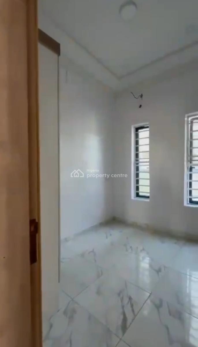 Miniflat with Full Kitchen, Bera, Ikota, Lekki, Lagos, Mini Flat (room and Parlour) for Rent