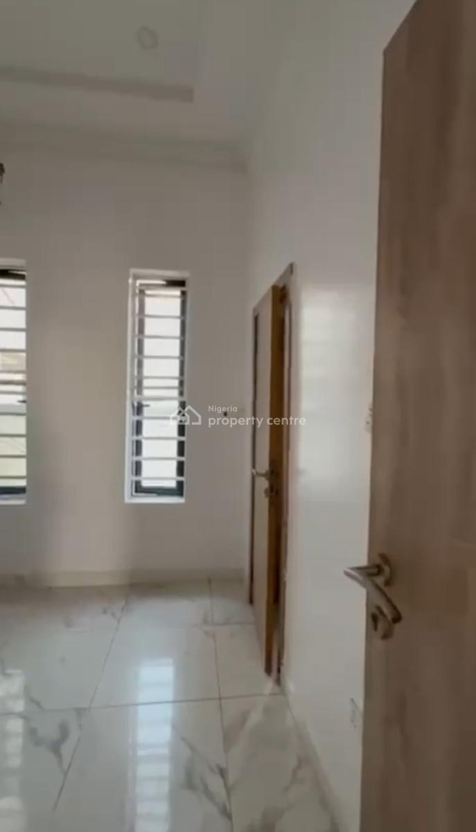 Miniflat with Full Kitchen, Bera, Ikota, Lekki, Lagos, Mini Flat (room and Parlour) for Rent