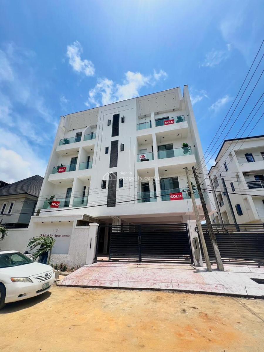 Beautiful 2bedroom Apartment with an Elevator Within a Secured Environ, Ikate, Lekki, Lagos, Flat / Apartment for Sale