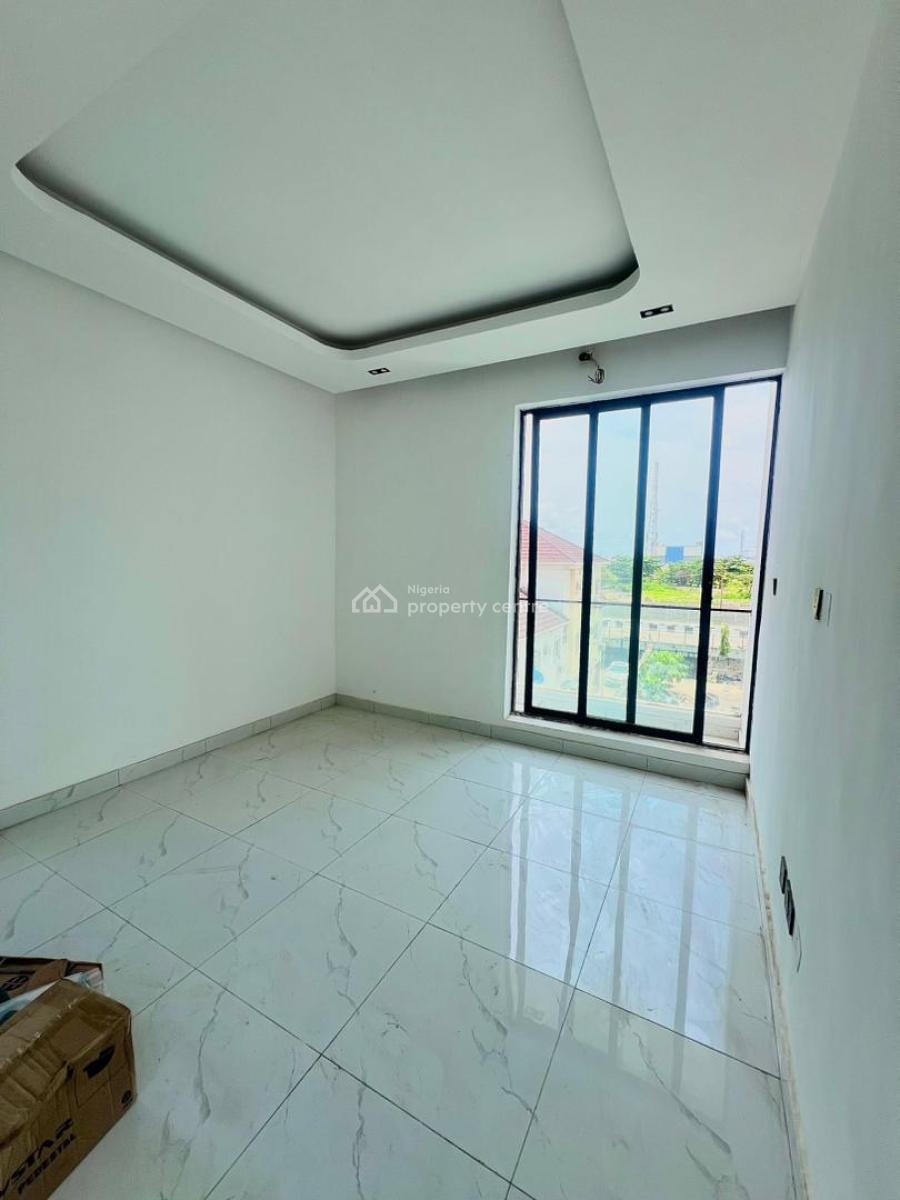 Beautiful 2bedroom Apartment with an Elevator Within a Secured Environ, Ikate, Lekki, Lagos, Flat / Apartment for Sale