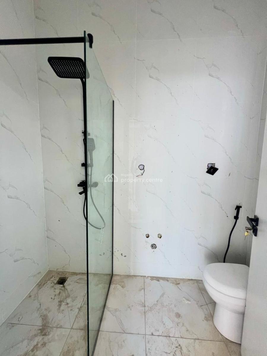 Beautiful 2bedroom Apartment with an Elevator Within a Secured Environ, Ikate, Lekki, Lagos, Flat / Apartment for Sale