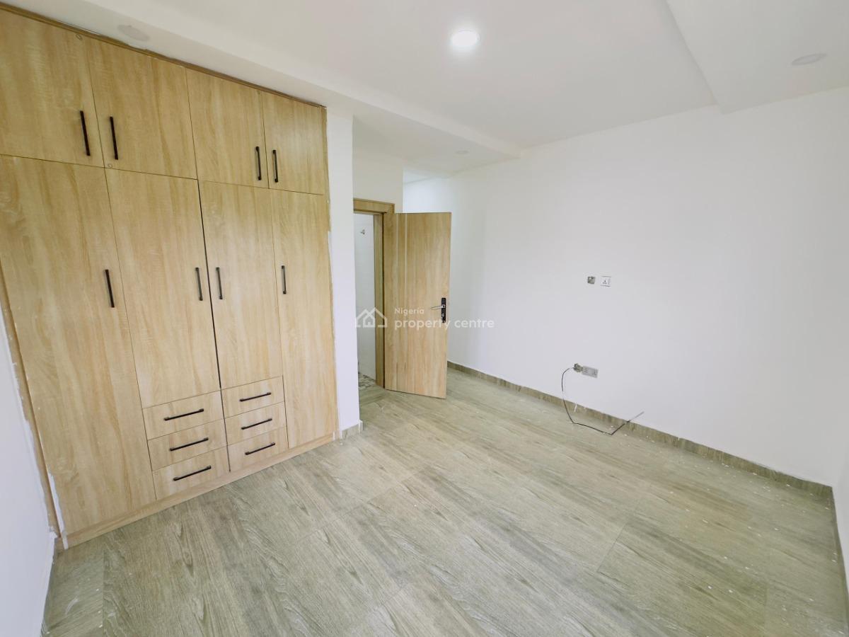a Brand New Spacious 2-bedroom Flat, Idu-karmo District Abuja. ( After Nizamiyel Hospital) Turkish Hospital, Idu Industrial, Abuja, Flat / Apartment for Sale
