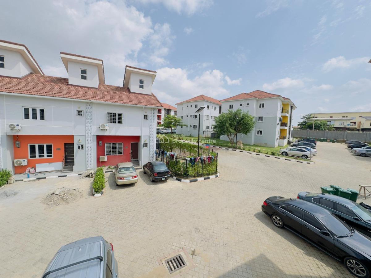 a Brand New Spacious 2-bedroom Flat, Idu-karmo District Abuja. ( After Nizamiyel Hospital) Turkish Hospital, Idu Industrial, Abuja, Flat / Apartment for Sale