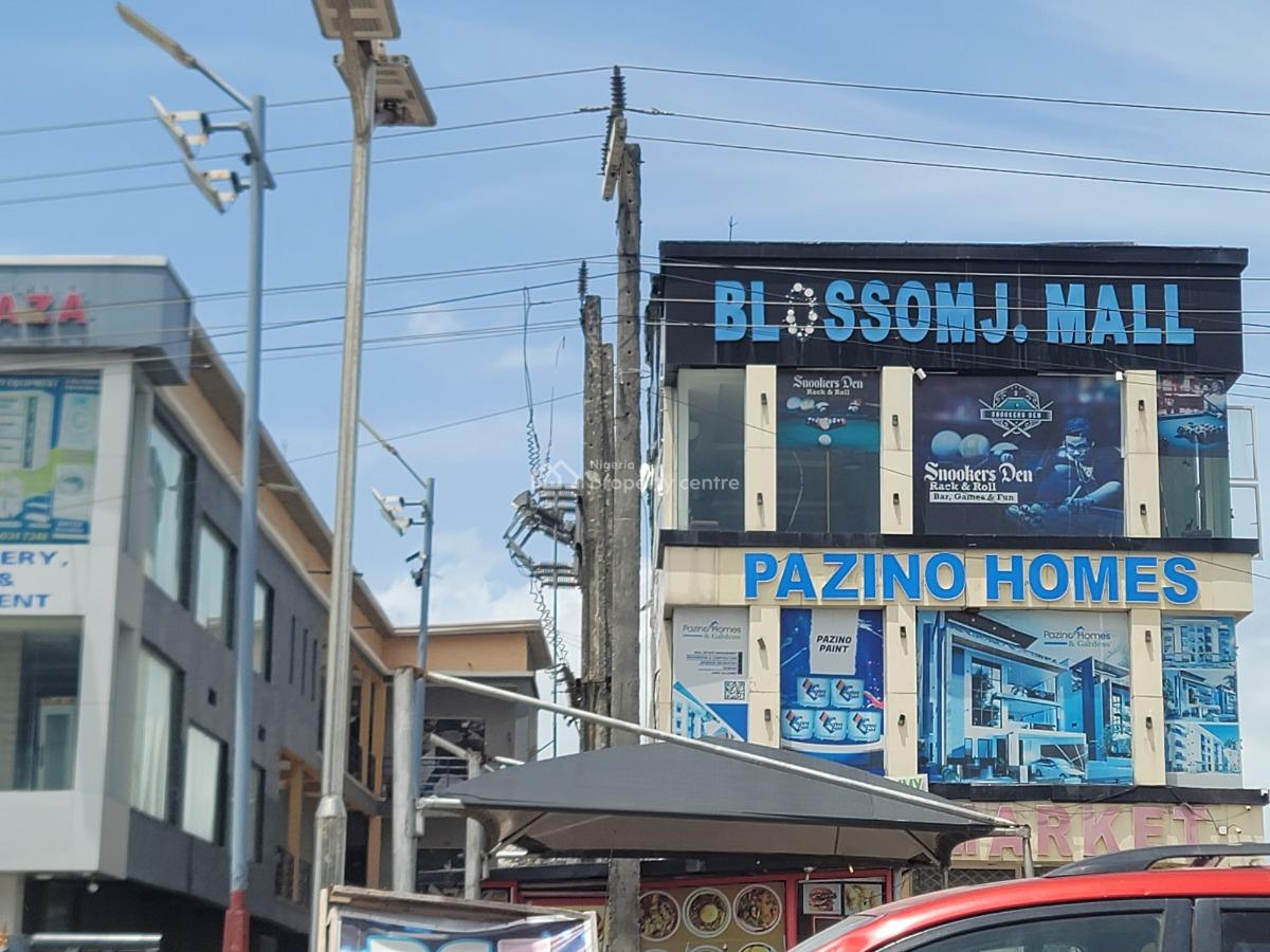 Massive Shopping Mall Facing The Expressway, Lekki- Epe Expressway, Oribanwa, Ibeju Lekki, Lagos, Plaza / Complex / Mall for Sale