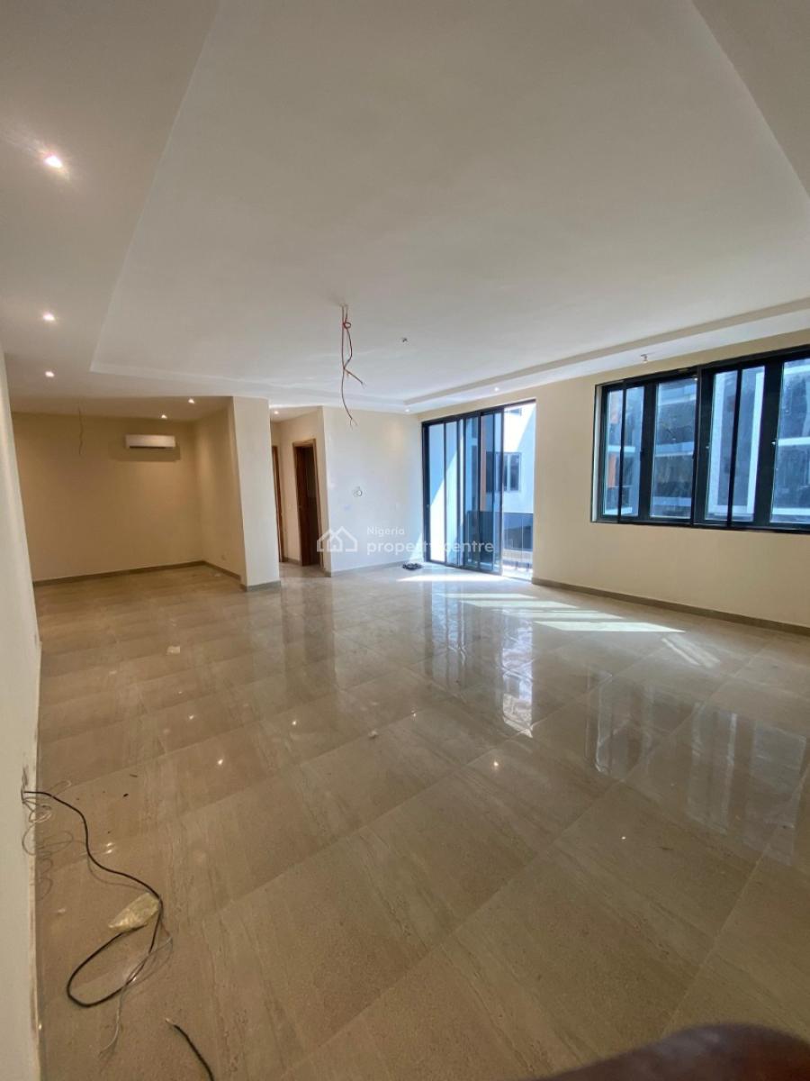 Luxury 3 Bedroom Apartment  with Gym & Pool in a Serene Environment, Lekki Phase 1, Lekki, Lagos, Flat / Apartment for Rent