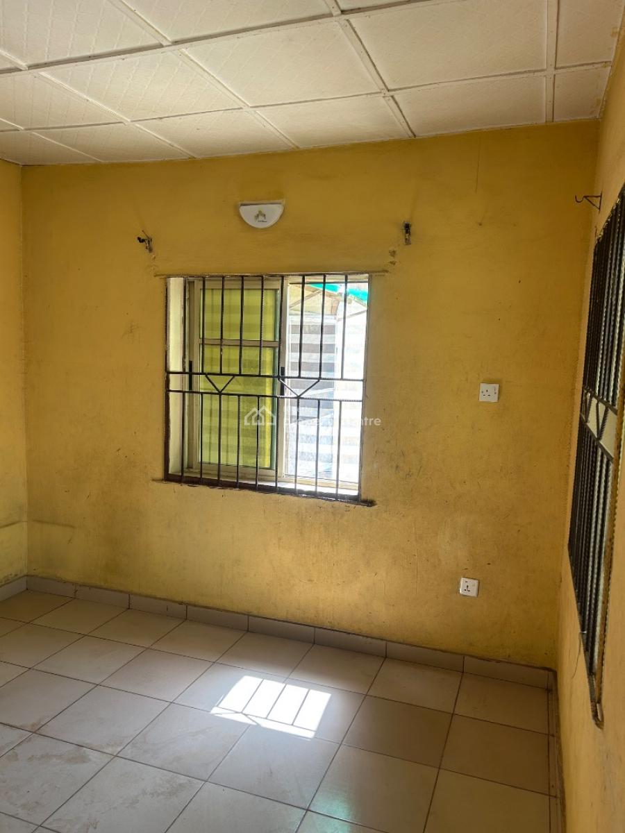 Standard Mini Flat, Adeola Street Igando Via Arikoserere, Igando, Alimosho, Lagos, Mini Flat (room and Parlour) for Rent