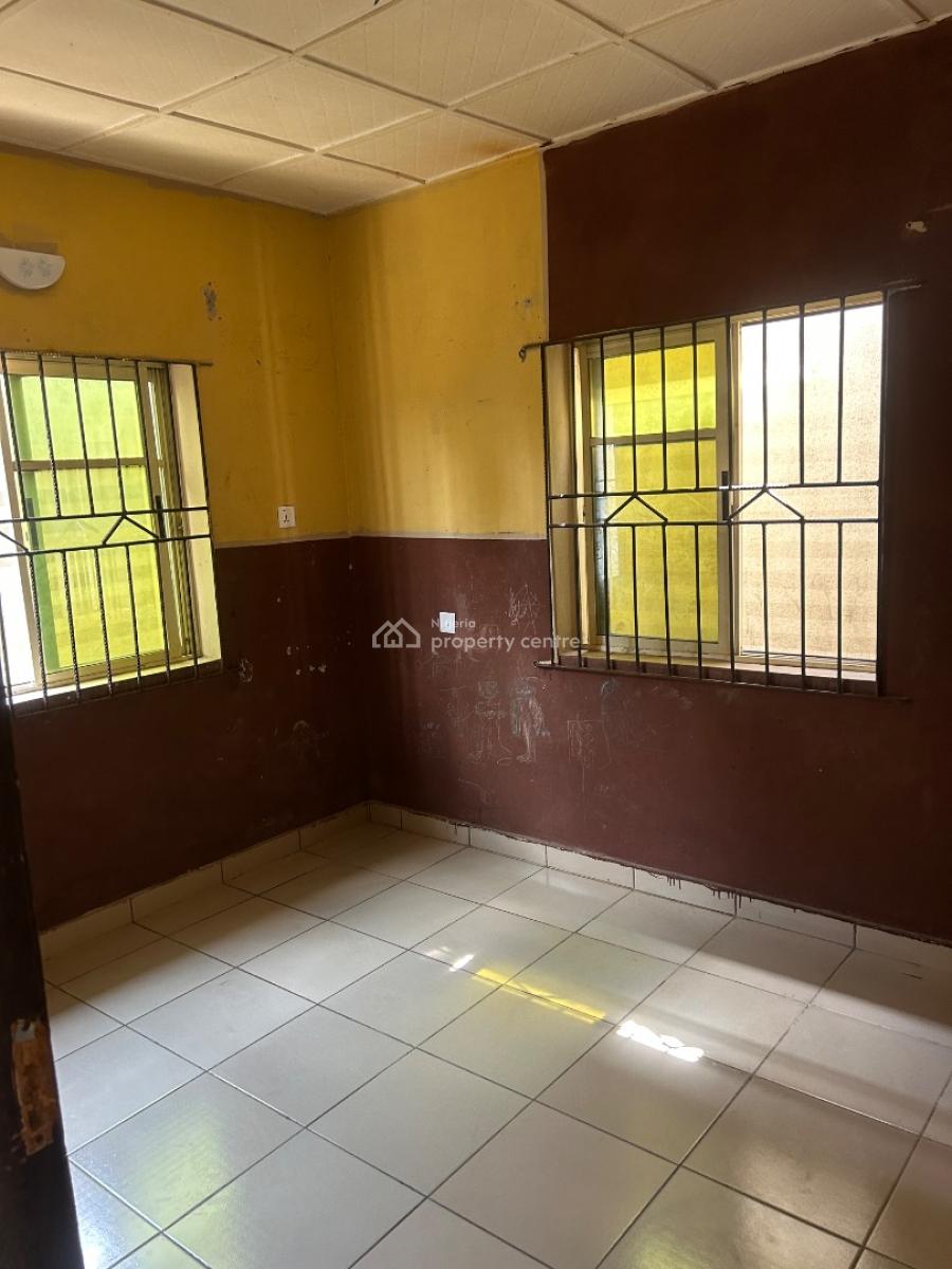 Standard Mini Flat, Adeola Street Igando Via Arikoserere, Igando, Alimosho, Lagos, Mini Flat (room and Parlour) for Rent