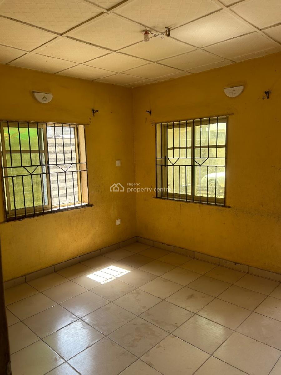 Standard Mini Flat, Adeola Street Igando Via Arikoserere, Igando, Alimosho, Lagos, Mini Flat (room and Parlour) for Rent