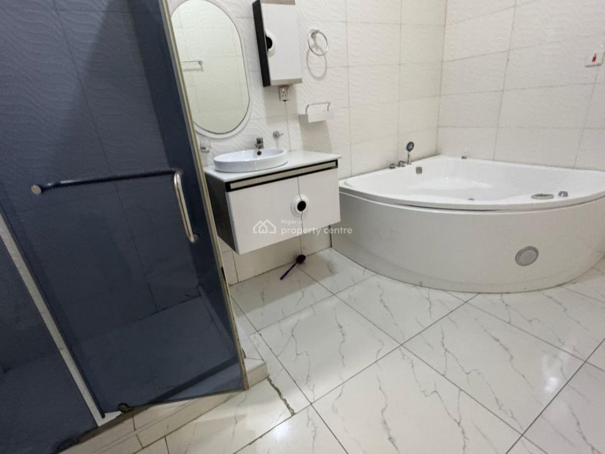 Self Service 5 Bedroom Duplex with Bq, Bera Estate Chevron Drive, Lekki, Lagos, Detached Duplex for Rent