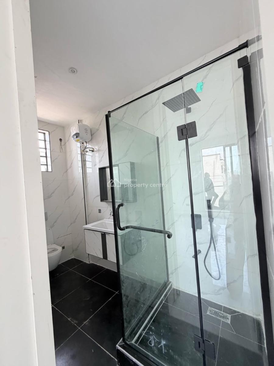 2 Bedroom  Apartment  with Swimming Pool, Ikate Lekki, Ikate, Lekki, Lagos, Flat / Apartment for Rent