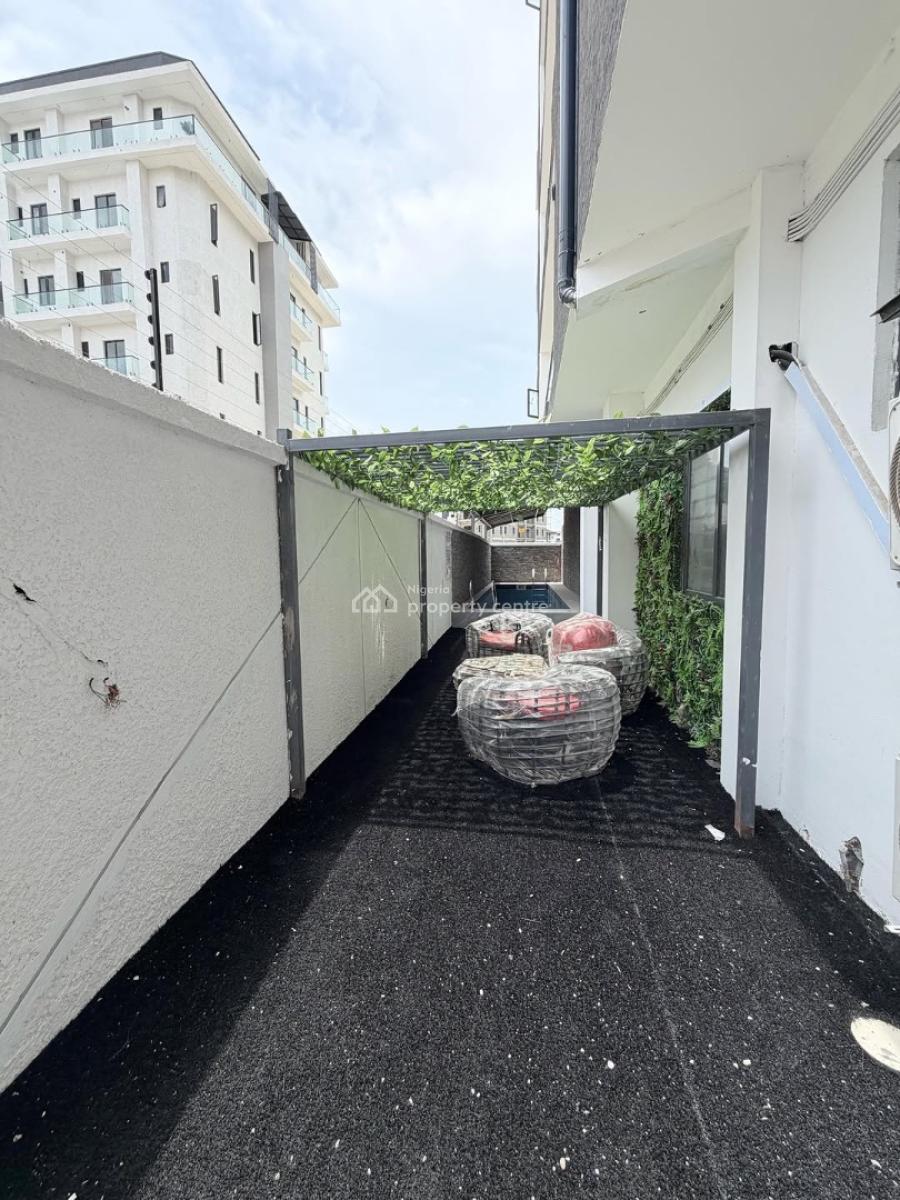 2 Bedroom  Apartment  with Swimming Pool, Ikate Lekki, Ikate, Lekki, Lagos, Flat / Apartment for Rent