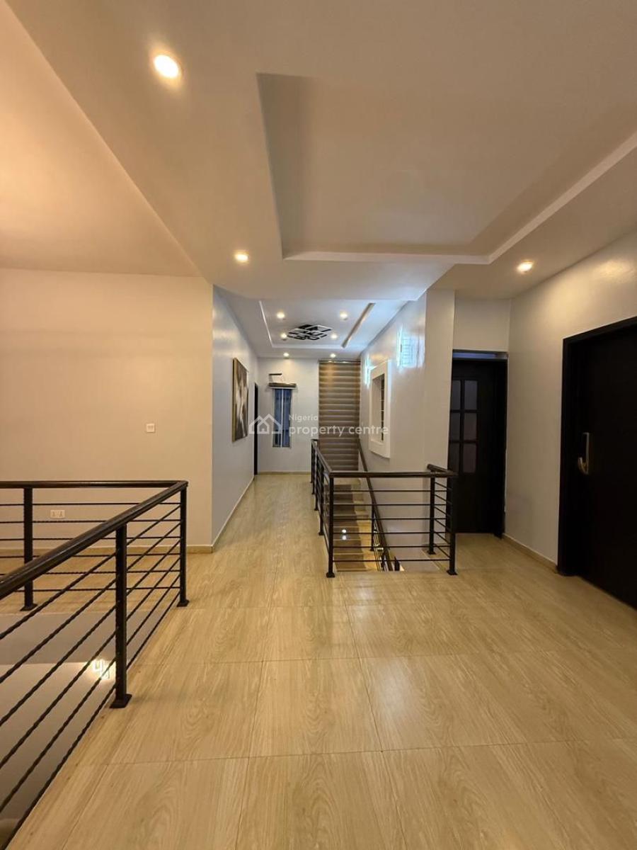 Luxury Standalone Four Bedroom in Sangotedo Ajah, Sangotedo, Ajah, Lagos, Flat / Apartment Short Let