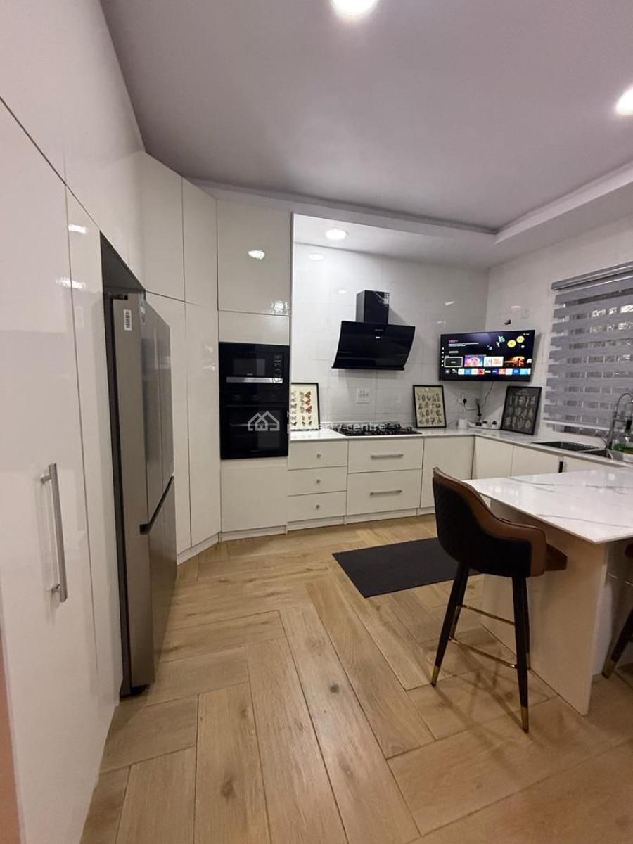 Luxury Standalone Four Bedroom in Sangotedo Ajah, Sangotedo, Ajah, Lagos, Flat / Apartment Short Let