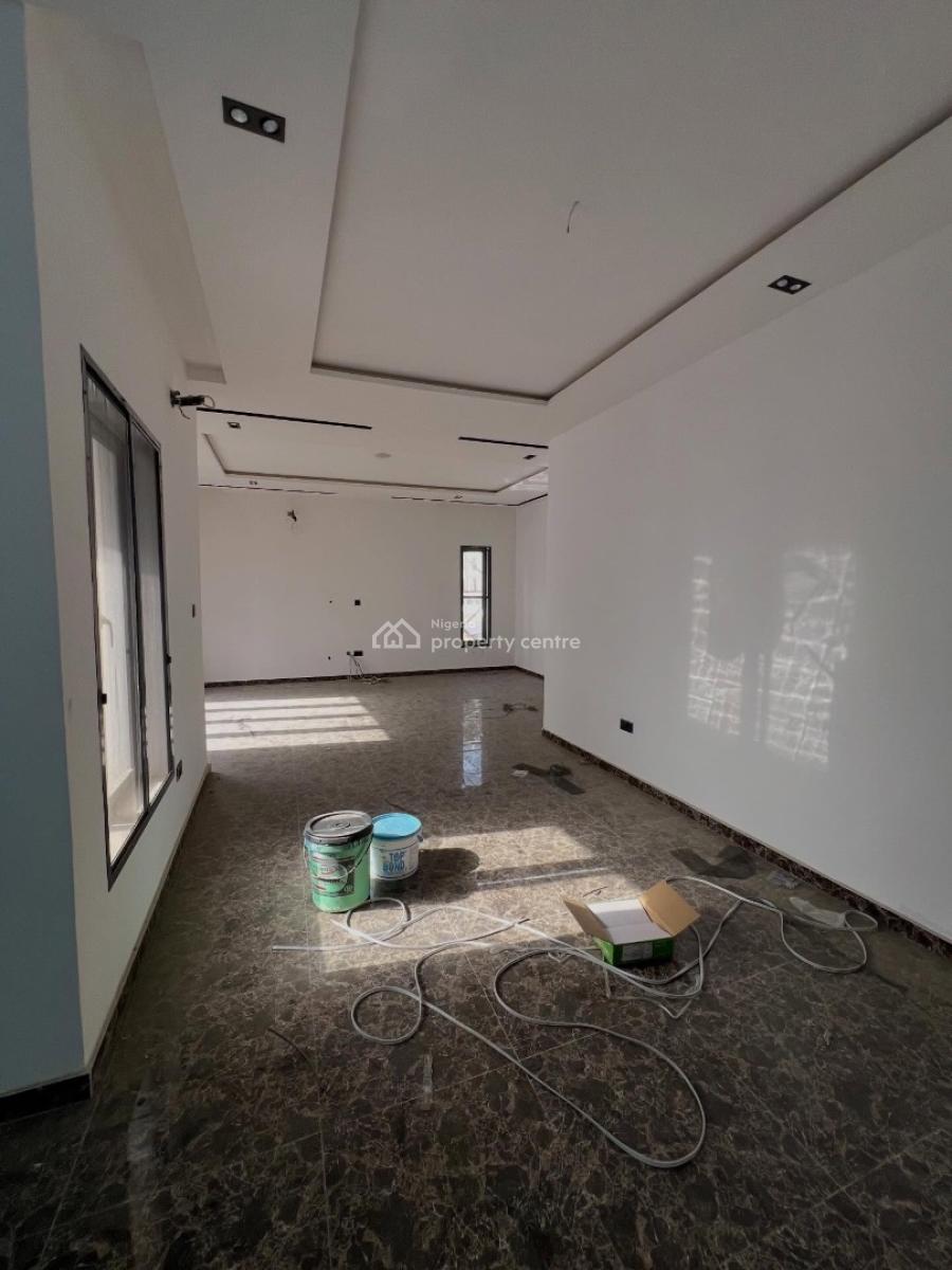 Fully Serviced 4 Bedroom Semi Detached Duplex with Bq!!, Lekki, Lekki Phase 1, Lekki, Lagos, Semi-detached Duplex for Rent