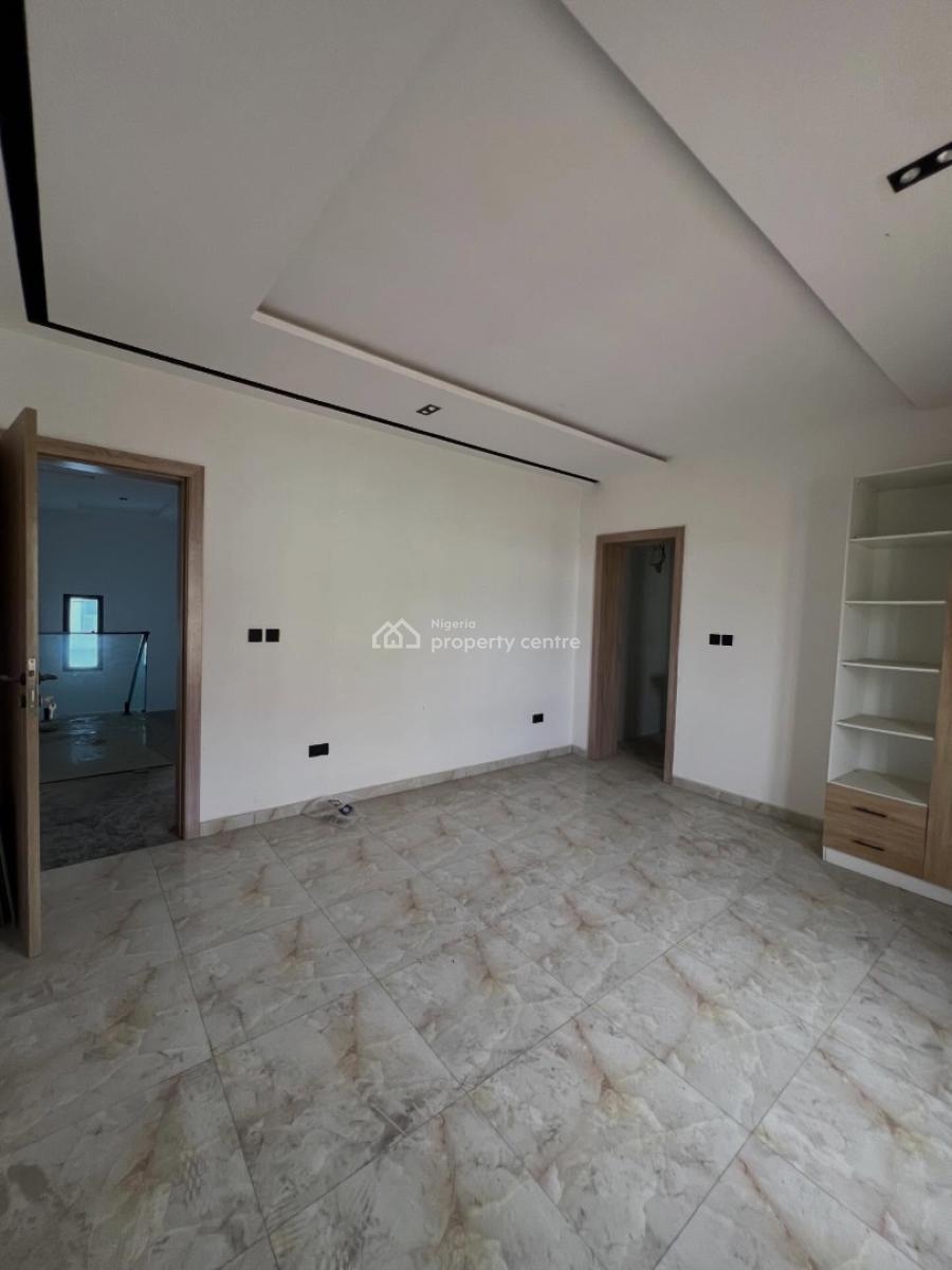 Fully Serviced 4 Bedroom Semi Detached Duplex with Bq!!, Lekki, Lekki Phase 1, Lekki, Lagos, Semi-detached Duplex for Rent