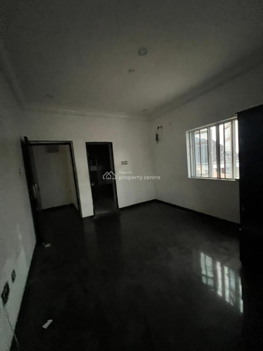 a Standard Two Bedroom Flat, Mobile Road Ajah, Lekki Phase 2, Lekki, Lagos, Flat / Apartment for Rent