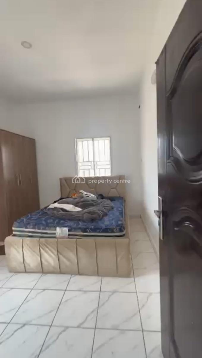 Very Spacious 2 Bedroom Flat, Before The Turkish Hospital, Idu Industrial, Abuja, Flat / Apartment for Rent