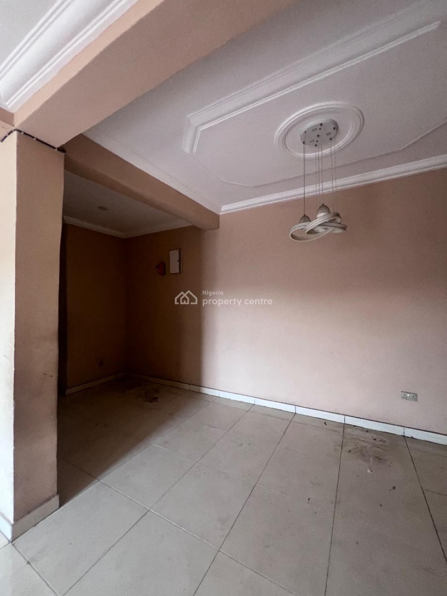a Standard 2 Bedroom Flat, Mobile Road Ajah, Lekki Phase 2, Lekki, Lagos, Flat / Apartment for Rent