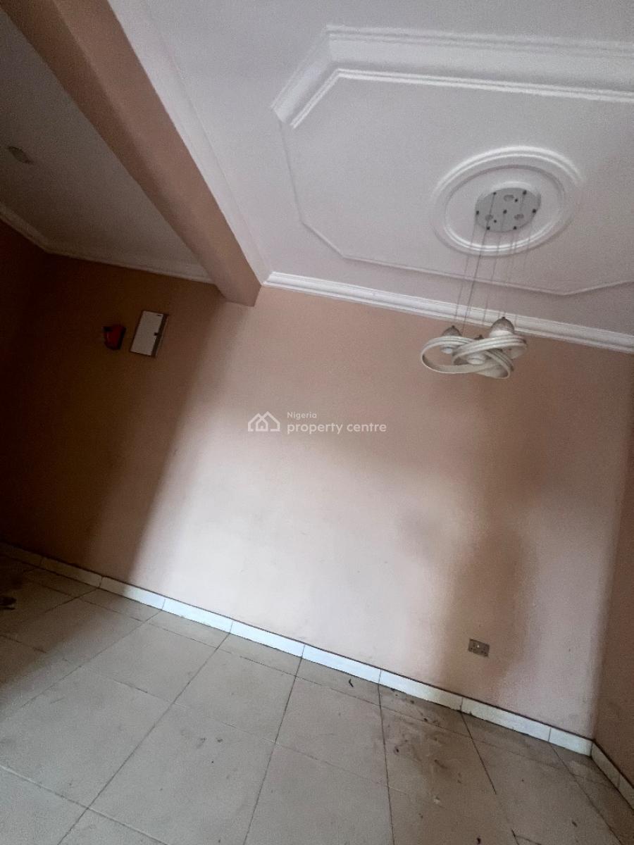 a Standard 2 Bedroom Flat, Mobile Road Ajah, Lekki Phase 2, Lekki, Lagos, Flat / Apartment for Rent