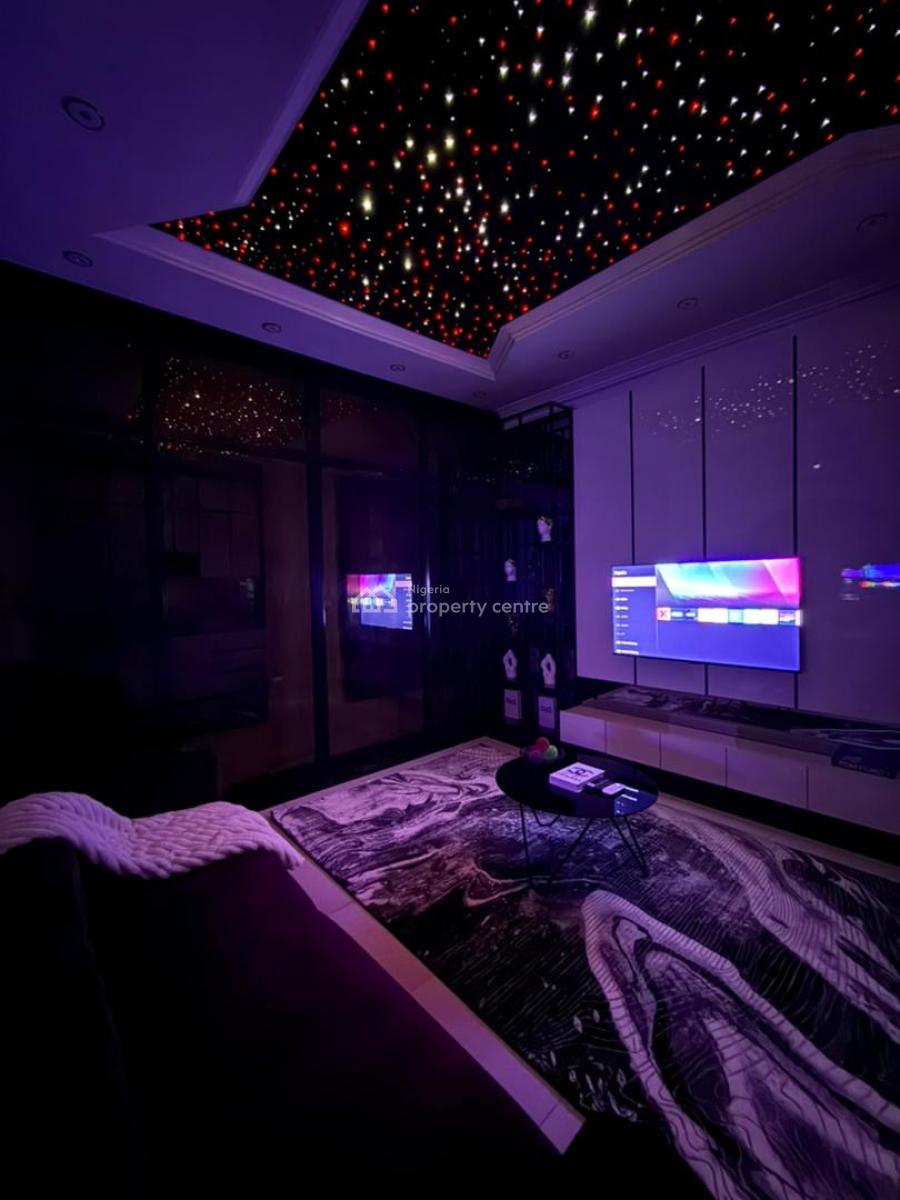 Luxury One Bedroom with Bdsm Kit, Cinema and Jacuzzi, Chevron, Lekki, Lagos, Flat / Apartment Short Let