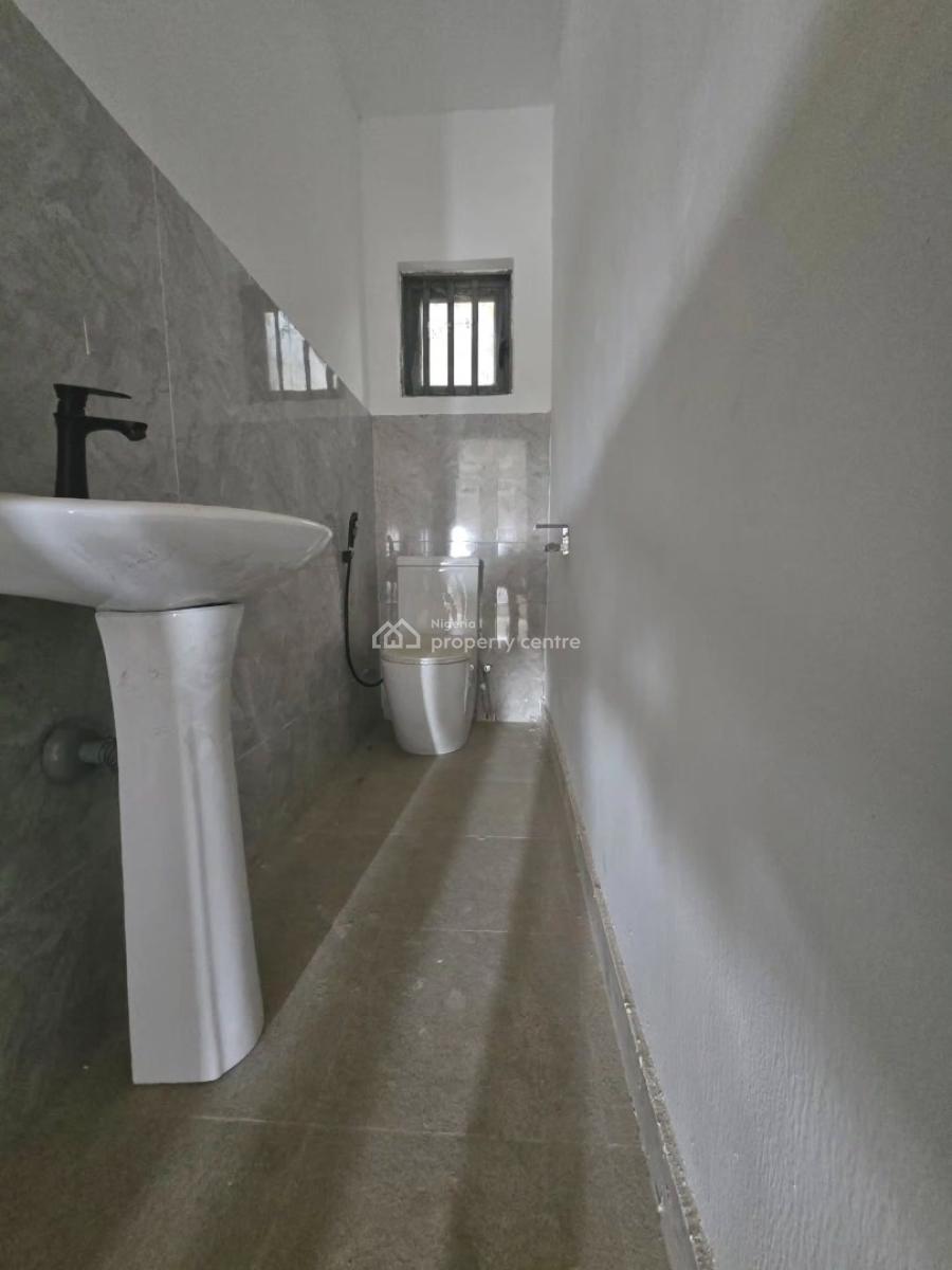 1 Bedroom Flat, Ikeja Gra, Ikeja, Lagos, Mini Flat (room and Parlour) for Sale