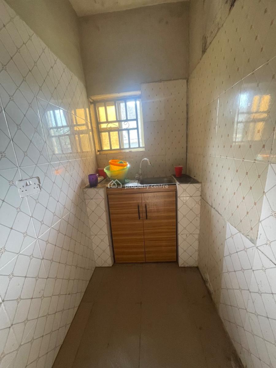 One Bedroom and Palour ( Mini Flat), Bashorun Estate, Majek Bus-stop, Sangotedo, Ajah, Lagos, Mini Flat (room and Parlour) for Rent