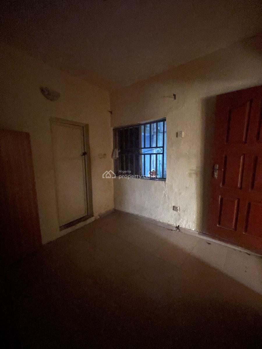 One Bedroom and Palour ( Mini Flat), Bashorun Estate, Majek Bus-stop, Sangotedo, Ajah, Lagos, Mini Flat (room and Parlour) for Rent