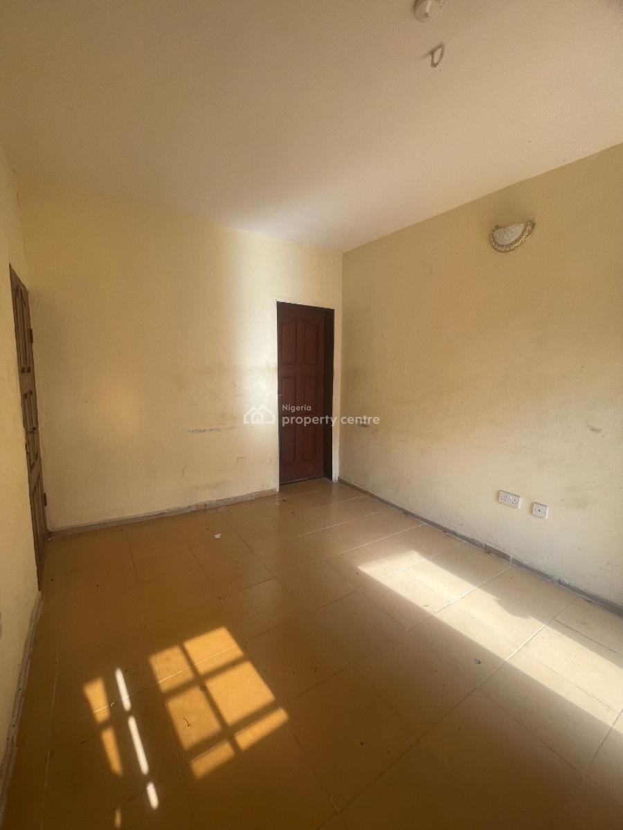 One Bedroom and Palour ( Mini Flat), Bashorun Estate, Majek Bus-stop, Sangotedo, Ajah, Lagos, Mini Flat (room and Parlour) for Rent