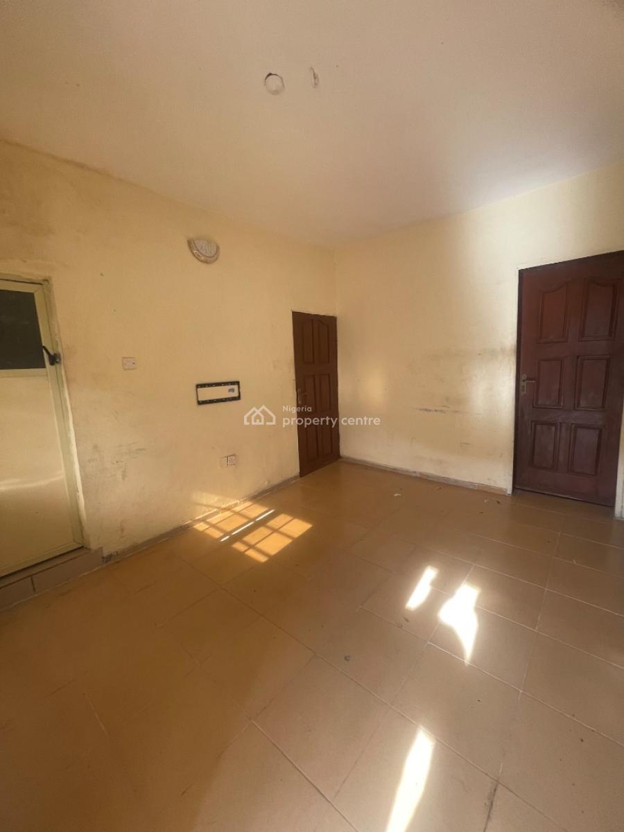 One Bedroom and Palour ( Mini Flat), Bashorun Estate, Majek Bus-stop, Sangotedo, Ajah, Lagos, Mini Flat (room and Parlour) for Rent