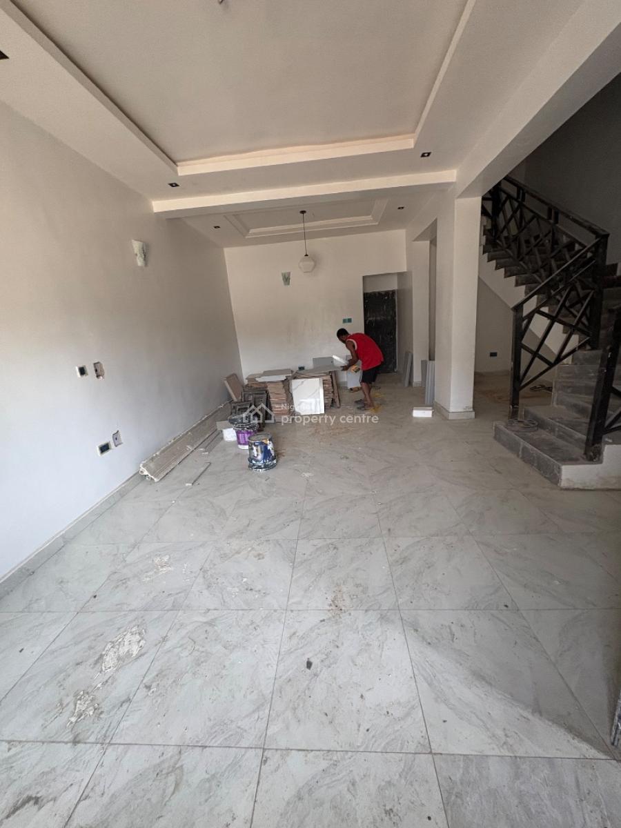 Standard 4-bedroom Duplex, Von Axis, Lugbe District, Abuja, Terraced Duplex for Rent