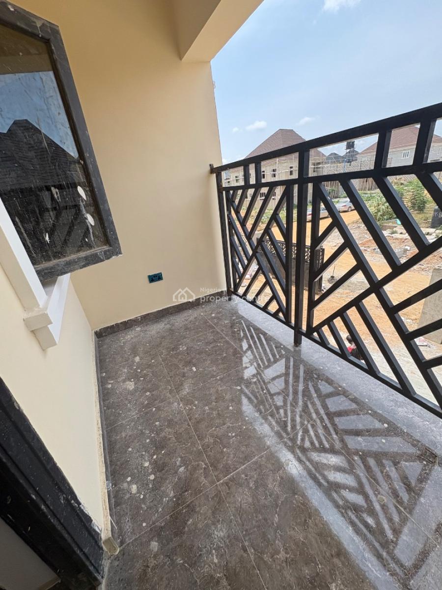Standard 4-bedroom Duplex, Von Axis, Lugbe District, Abuja, Terraced Duplex for Rent