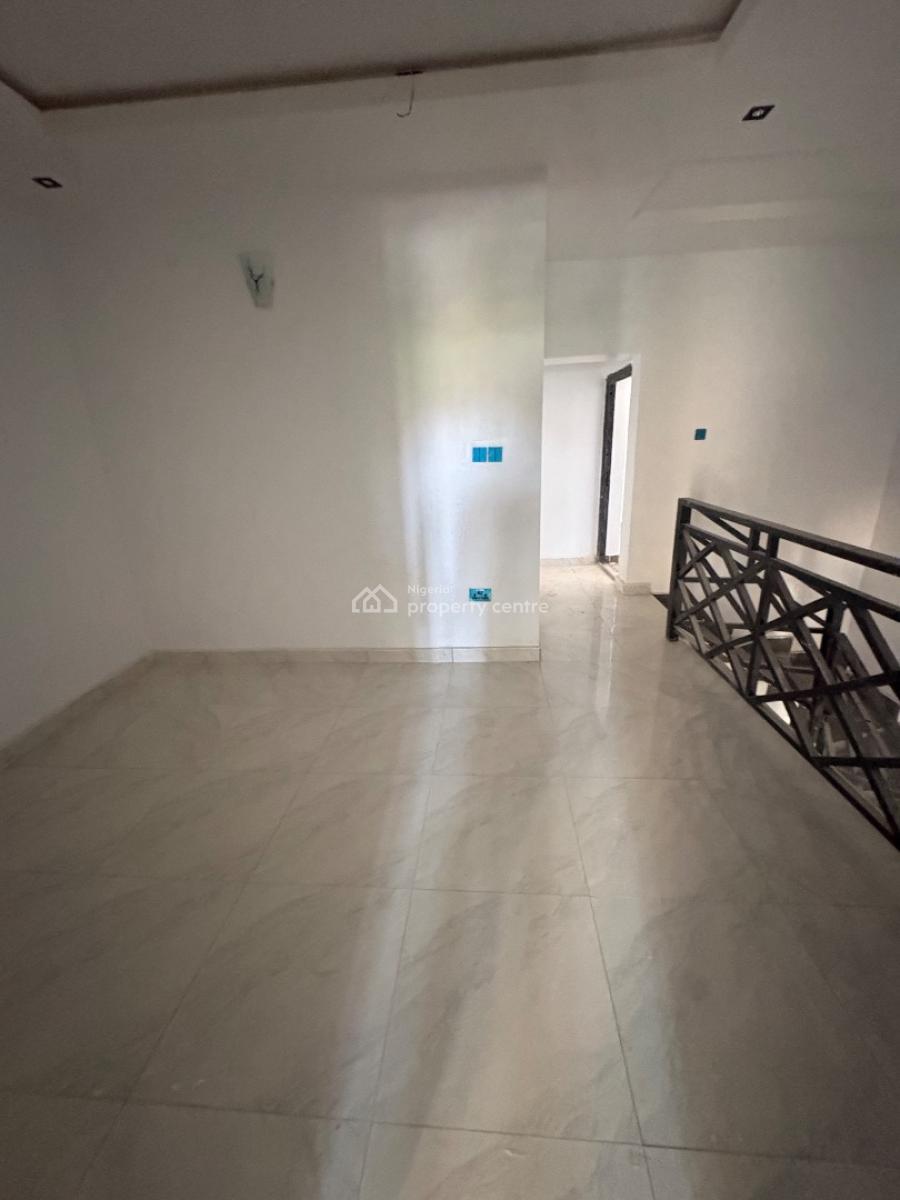 Standard 4-bedroom Duplex, Von Axis, Lugbe District, Abuja, Terraced Duplex for Rent