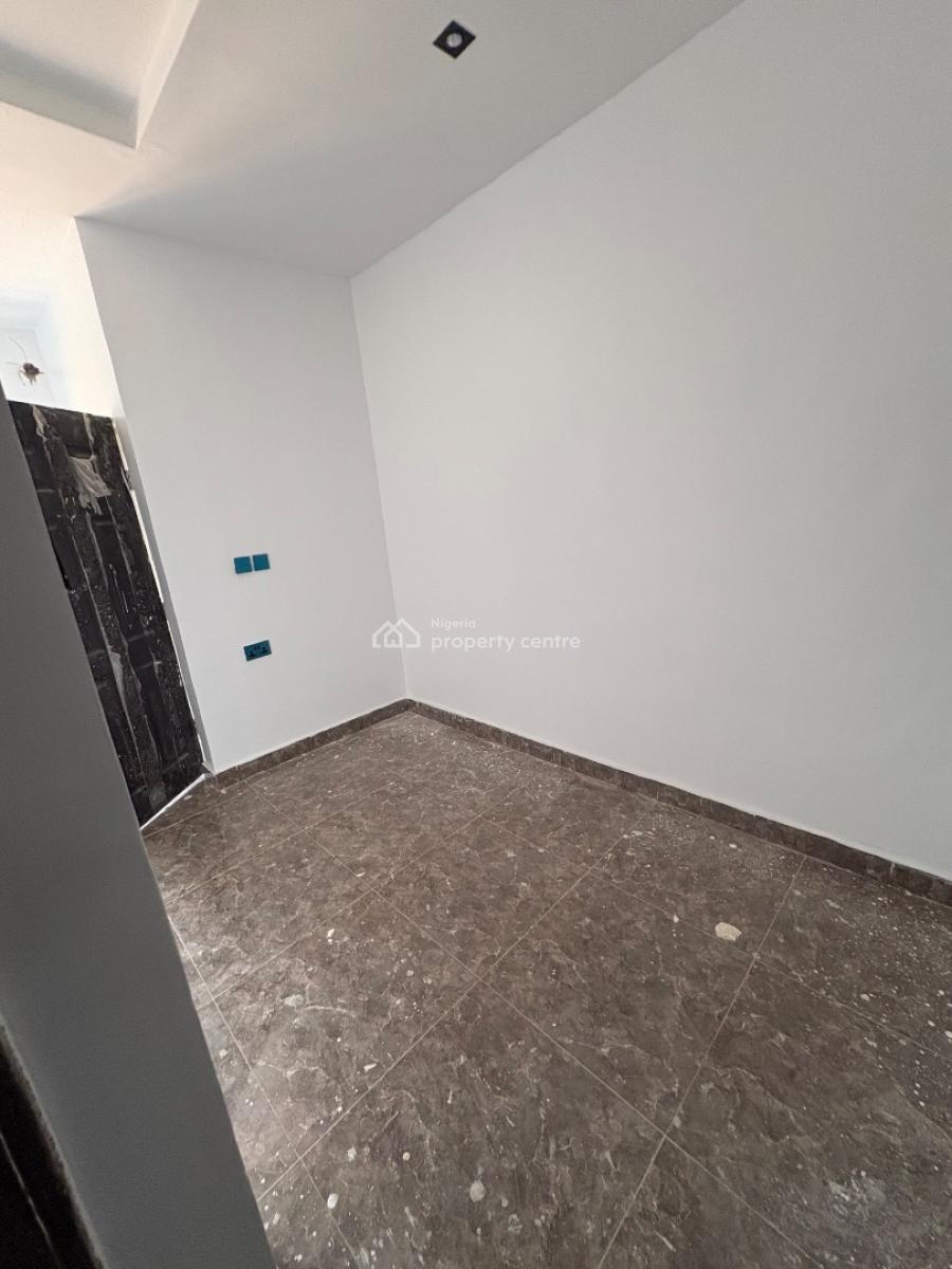 Standard 4-bedroom Duplex, Von Axis, Lugbe District, Abuja, Terraced Duplex for Rent