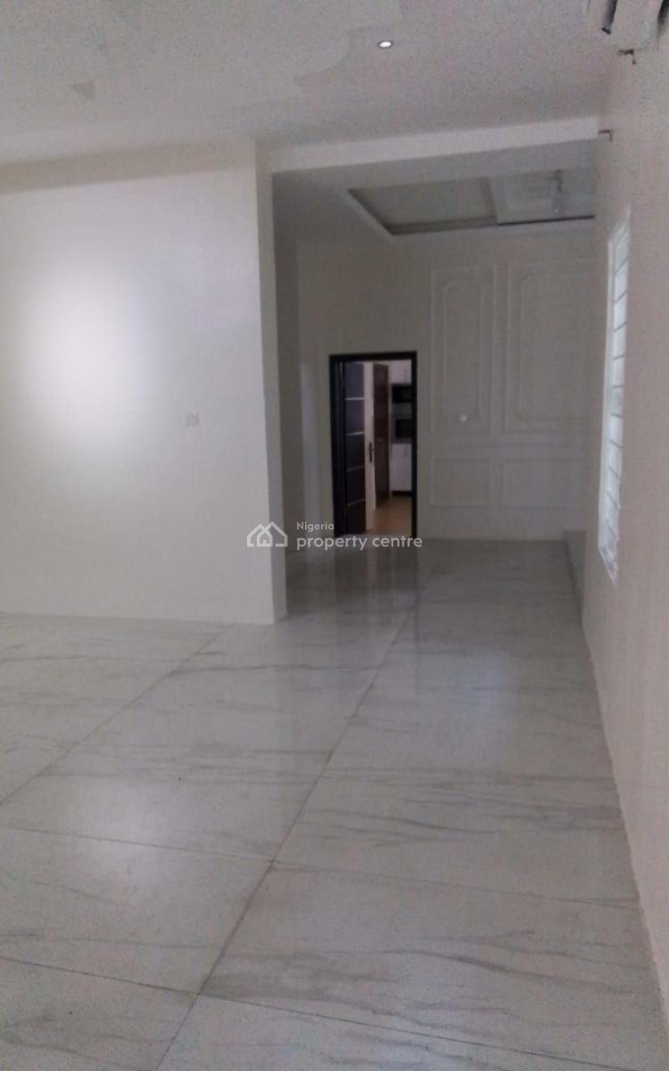 5 Bedrooms Semi-detached Duplex with a Room Bq and Balcony, Chevron Alternative, Lekki, Lagos, Semi-detached Duplex for Rent