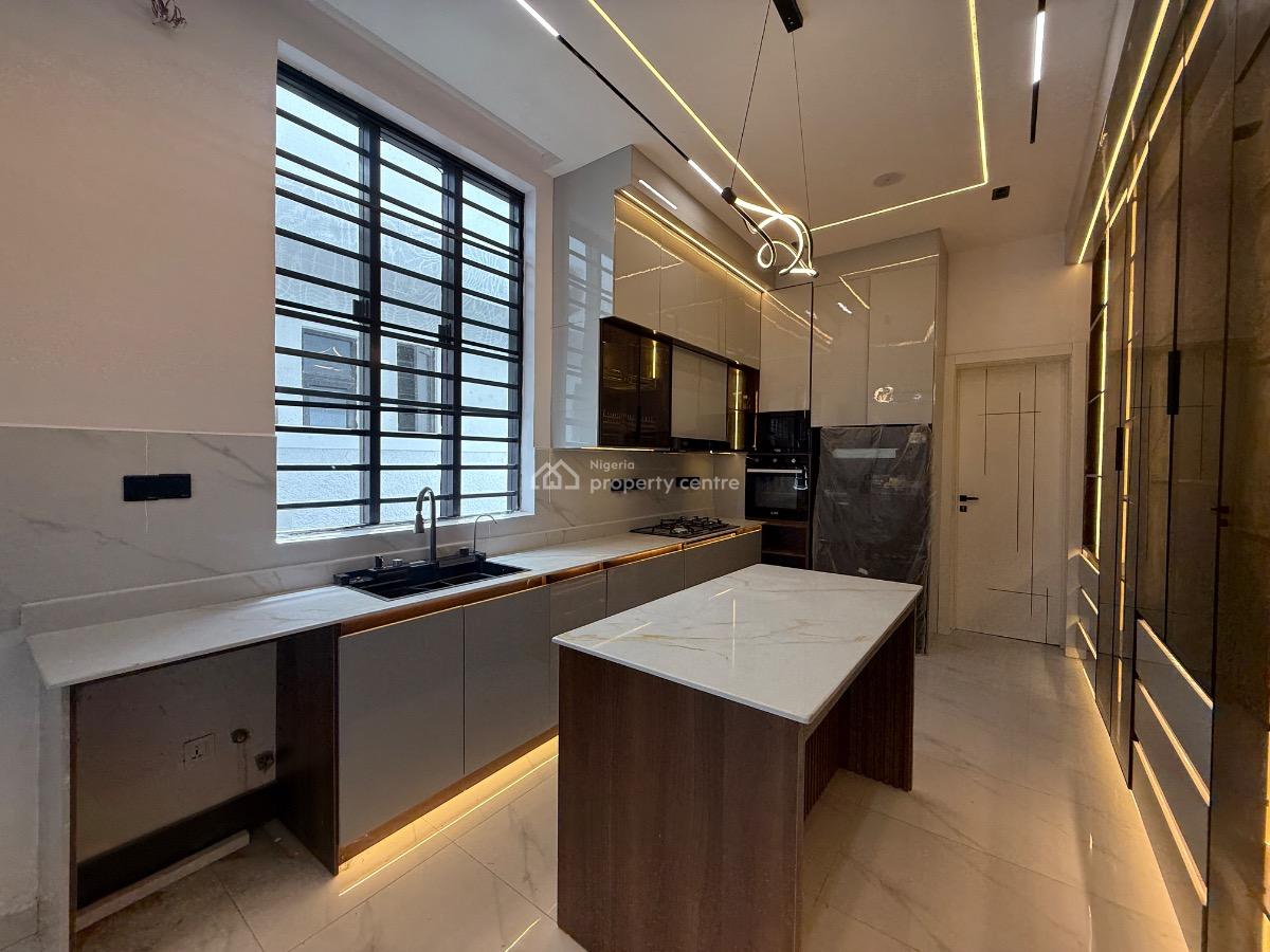 5 Bedroom Detached Available, Ikota, Lekki, Lagos, Detached Duplex for Sale