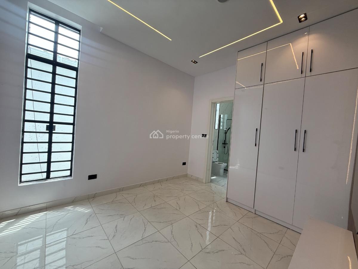 5 Bedroom Detached Available, Ikota, Lekki, Lagos, Detached Duplex for Sale