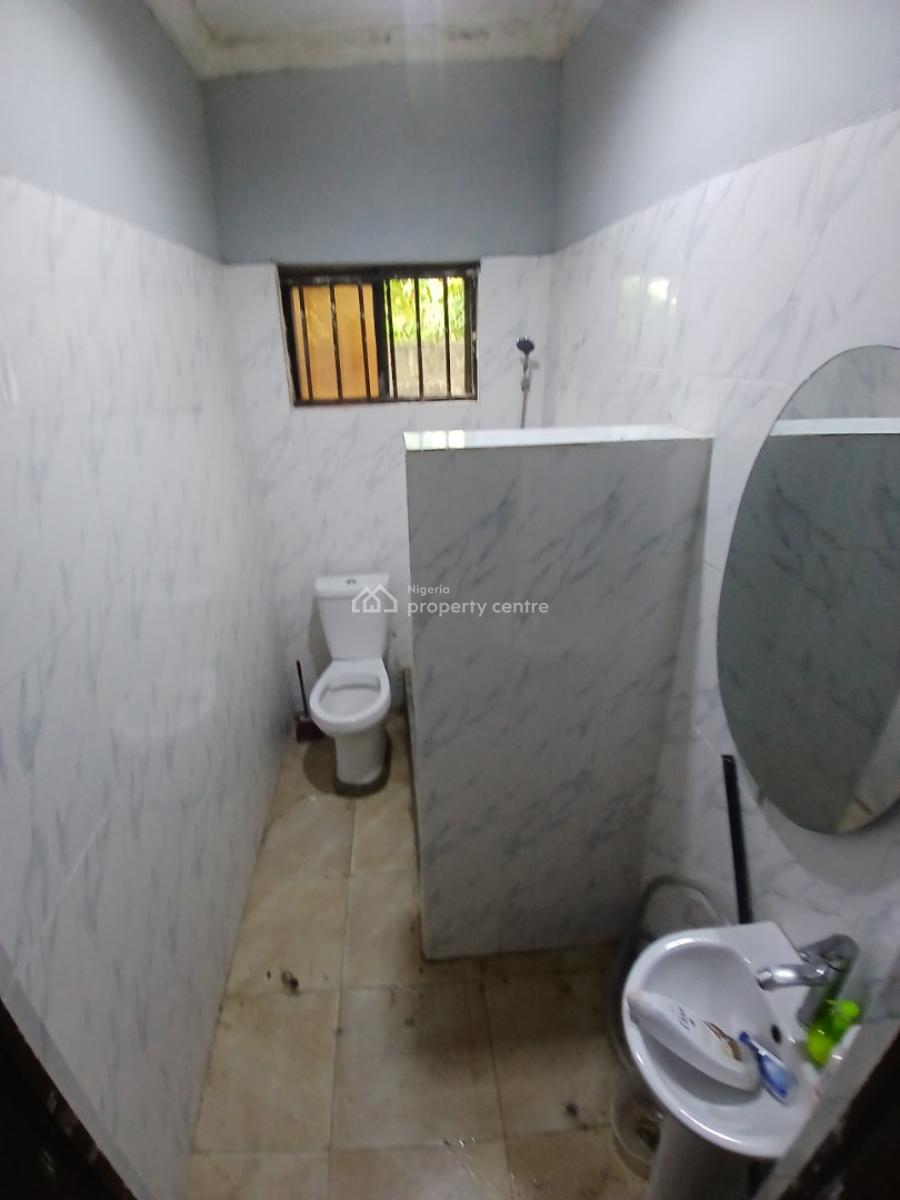 a Room in a Shared Apartment, Idowu Estate, Okera Nla, Off Ado Road Ajah, Ajah, Lagos, Flat / Apartment for Rent