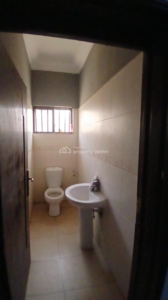 a Room in a Shared Apartment, Idowu Estate, Okera Nla, Off Ado Road Ajah, Ajah, Lagos, Flat / Apartment for Rent