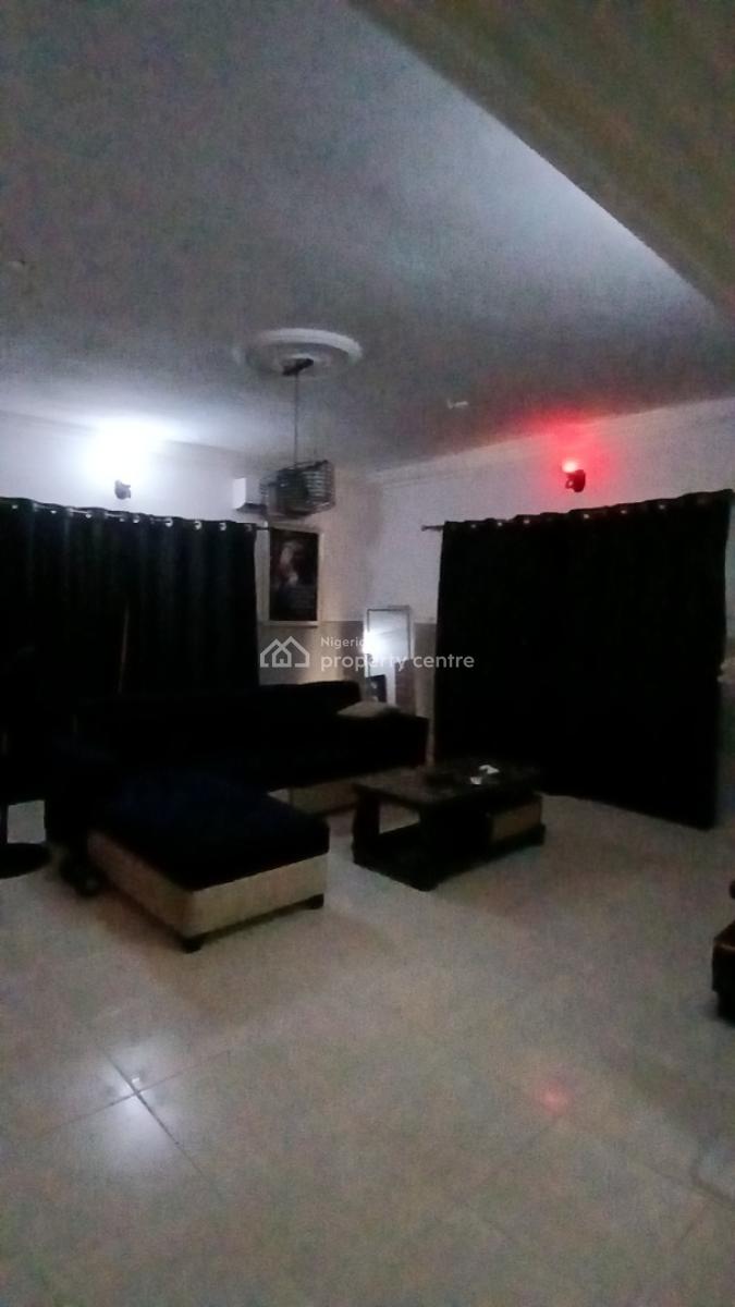a Room in a Shared Apartment, Idowu Estate, Okera Nla, Off Ado Road Ajah, Ajah, Lagos, Flat / Apartment for Rent