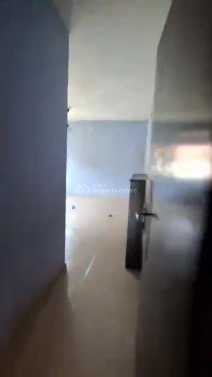 Splendid & Spacious 3 Bedroom Apartment  in an Estate, Off College Road, Ogba, Ogba, Ikeja, Lagos, Flat / Apartment for Rent