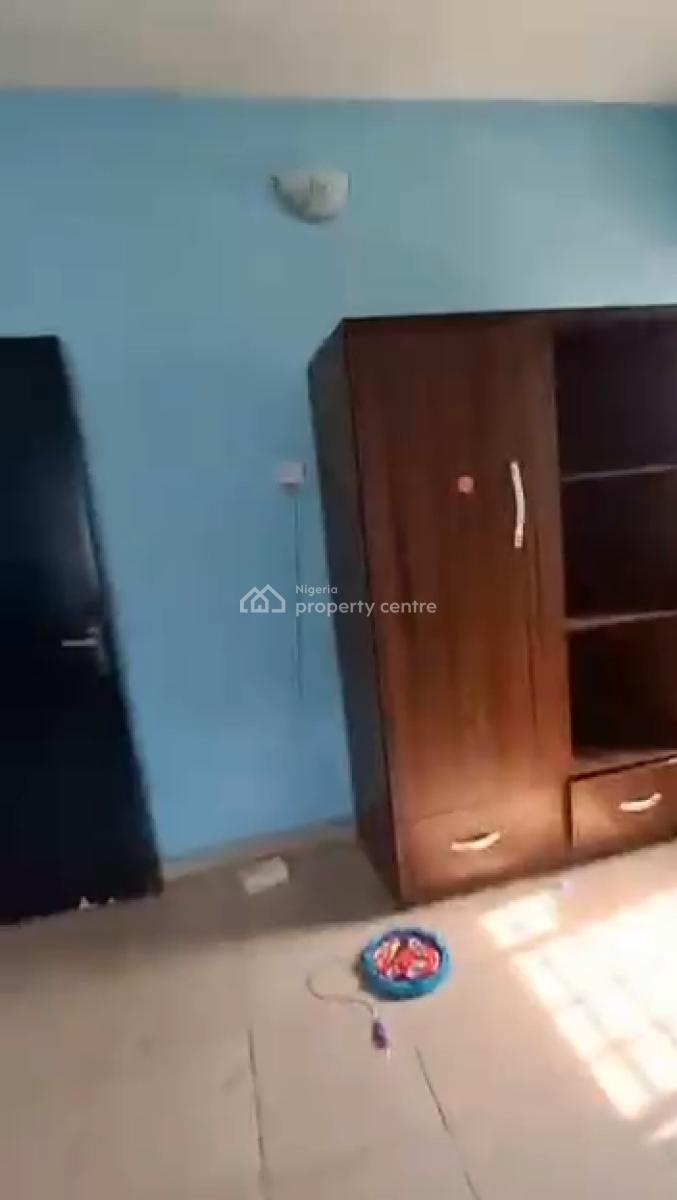 Splendid & Spacious 3 Bedroom Apartment  in an Estate, Off College Road, Ogba, Ogba, Ikeja, Lagos, Flat / Apartment for Rent