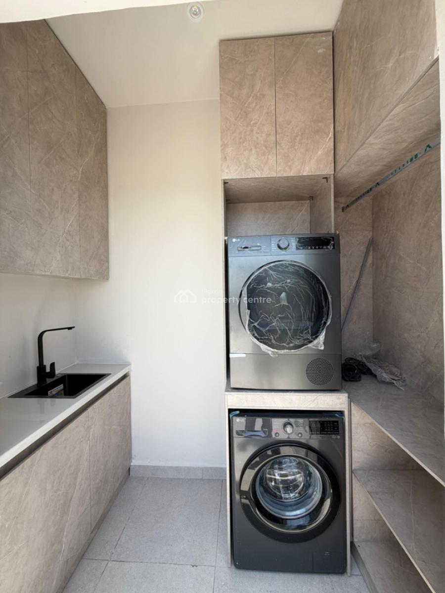 Tastefully Finished 2 Bedroom Penthouse, Lekki Phase 1, Lekki, Lagos, House for Sale