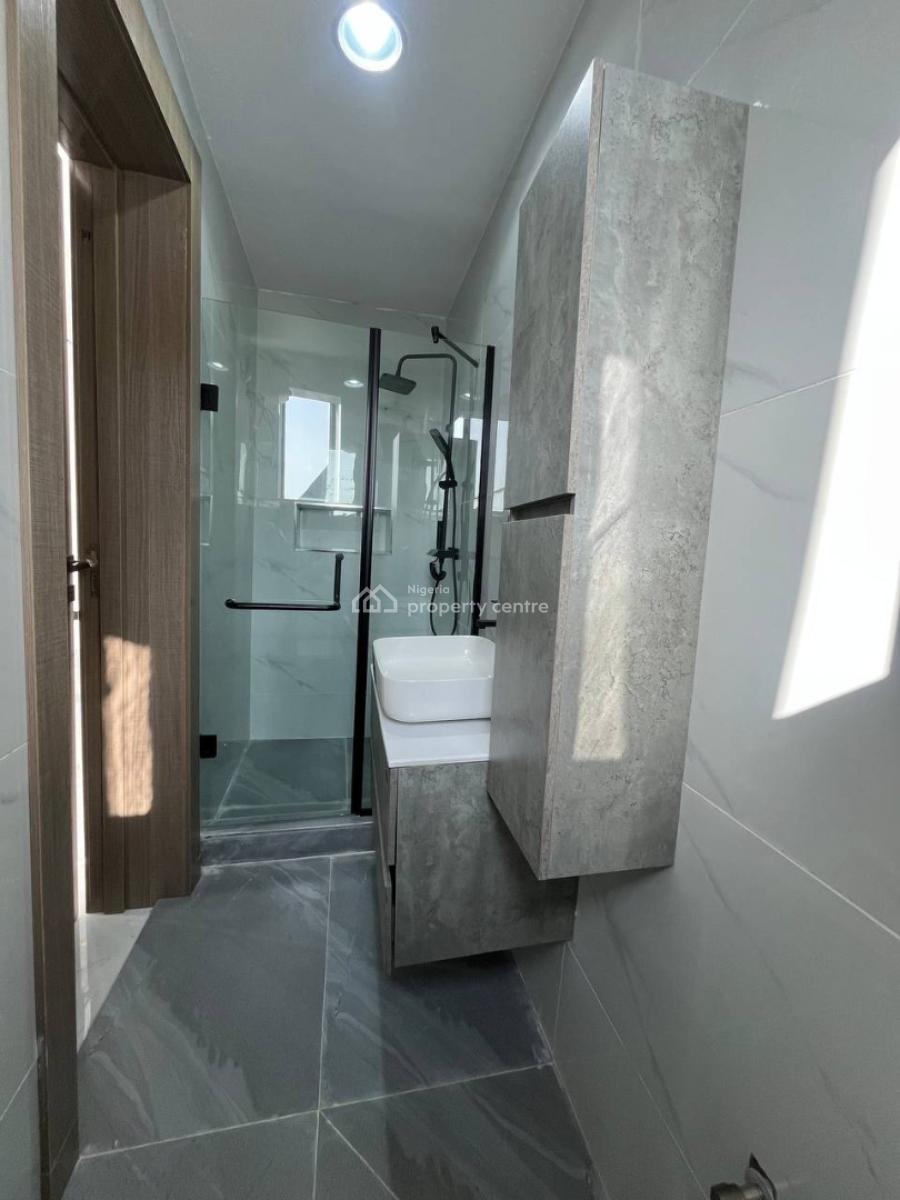5 Bedroom Detached House with a Room Bq, Vgc, Lekki, Lagos, Detached Duplex for Sale