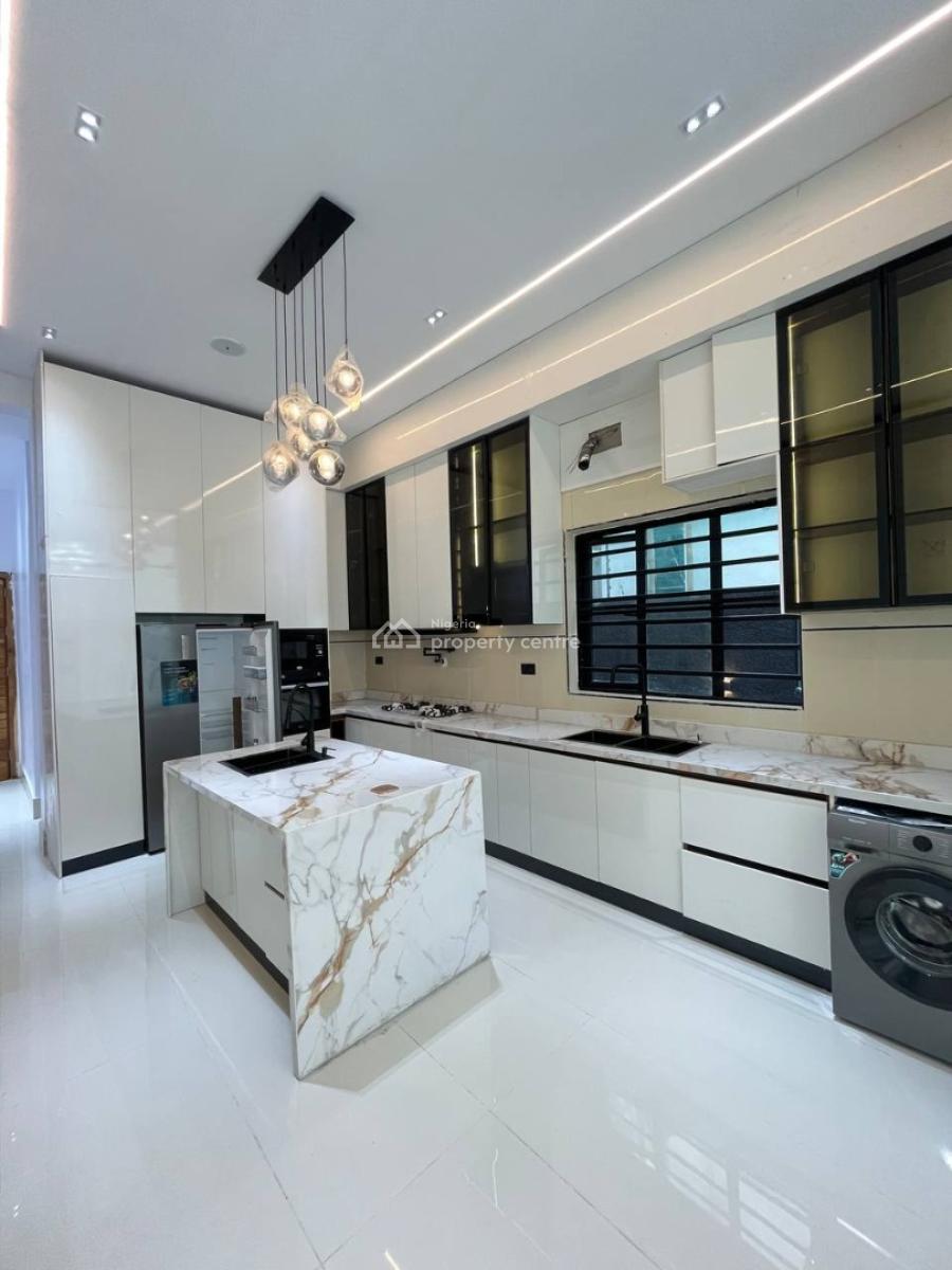 5 Bedroom Detached House with a Room Bq, Vgc, Lekki, Lagos, Detached Duplex for Sale