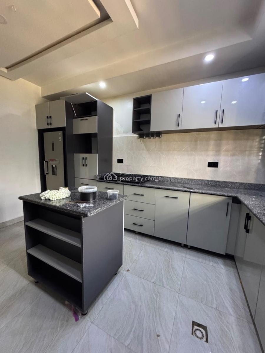 4 Bedroom Terrace  with Bq, Jahi, Abuja, Terraced Duplex for Rent
