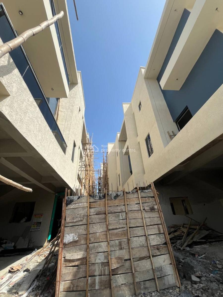 4 Bedrooms Terraced House with Modern Pop Ceiling, Igbo Efon, Lekki, Lagos, Terraced Duplex for Sale